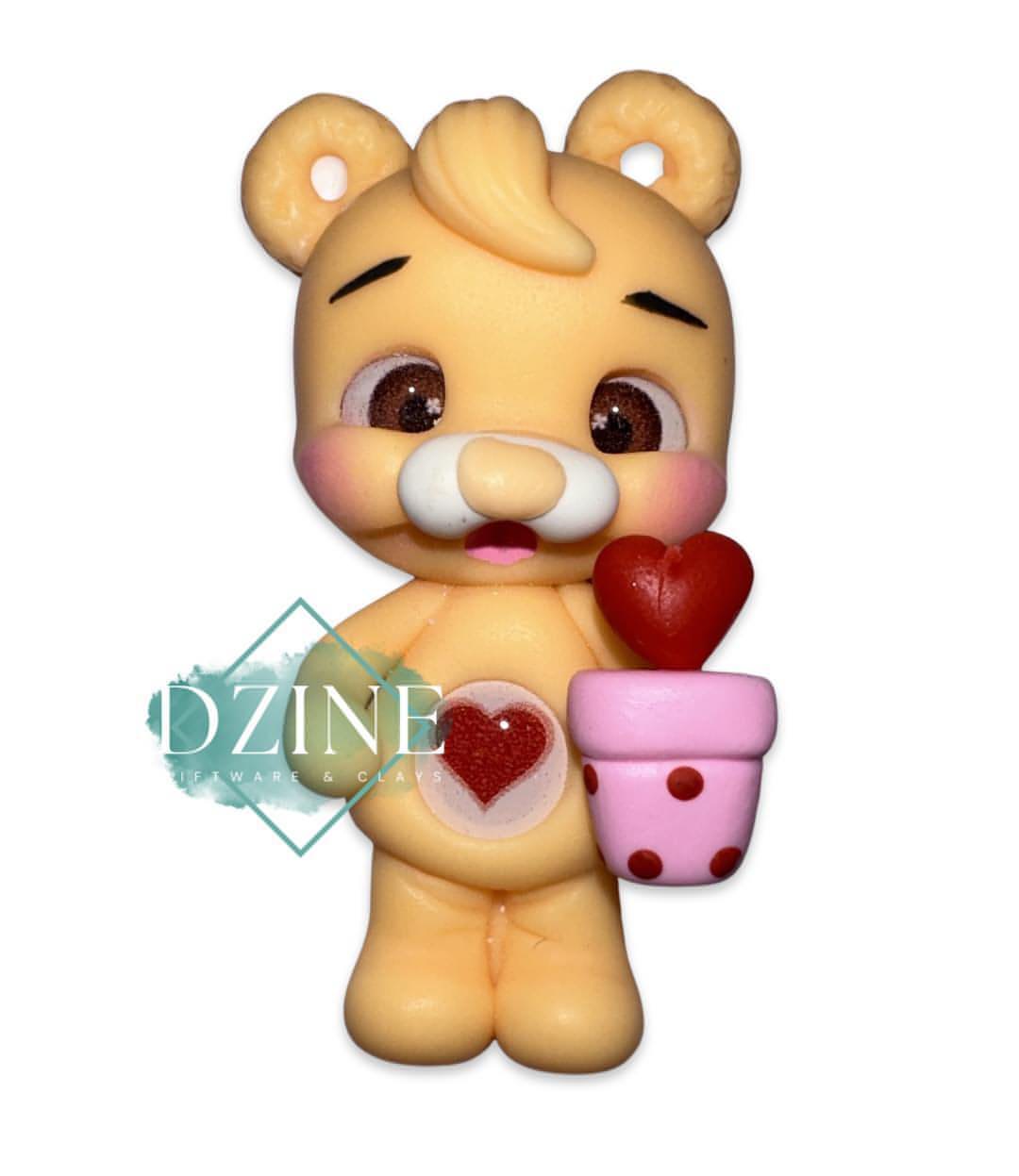 Apricot heart bear