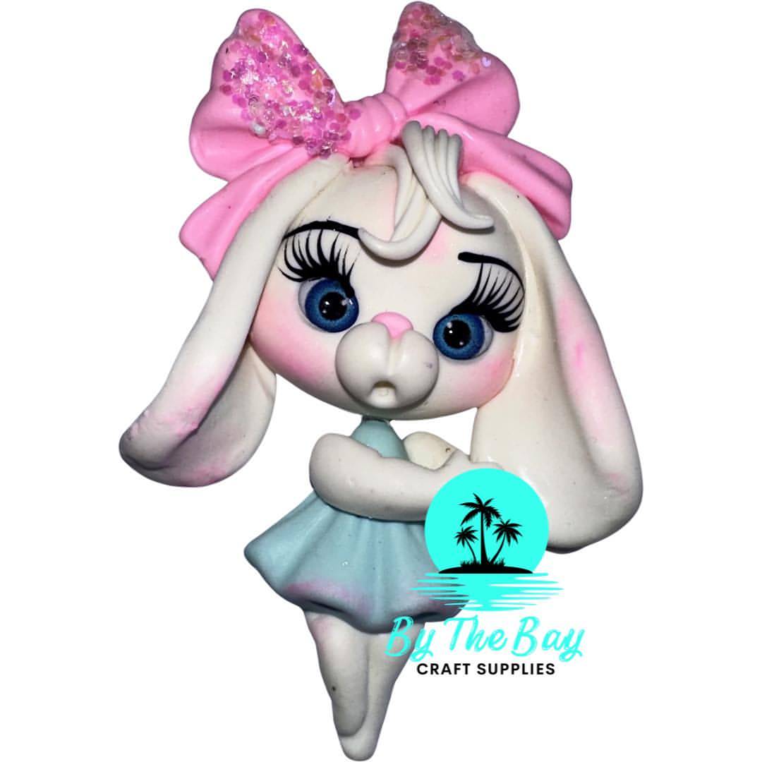 Light mint dress white bunny