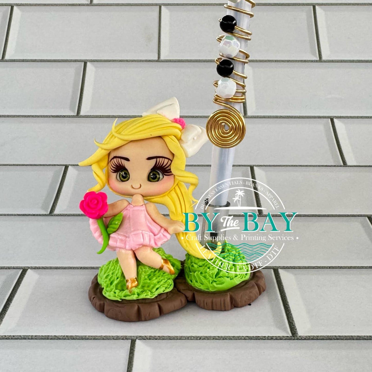 Sleeping Princess Sitting 2 Pen Holder