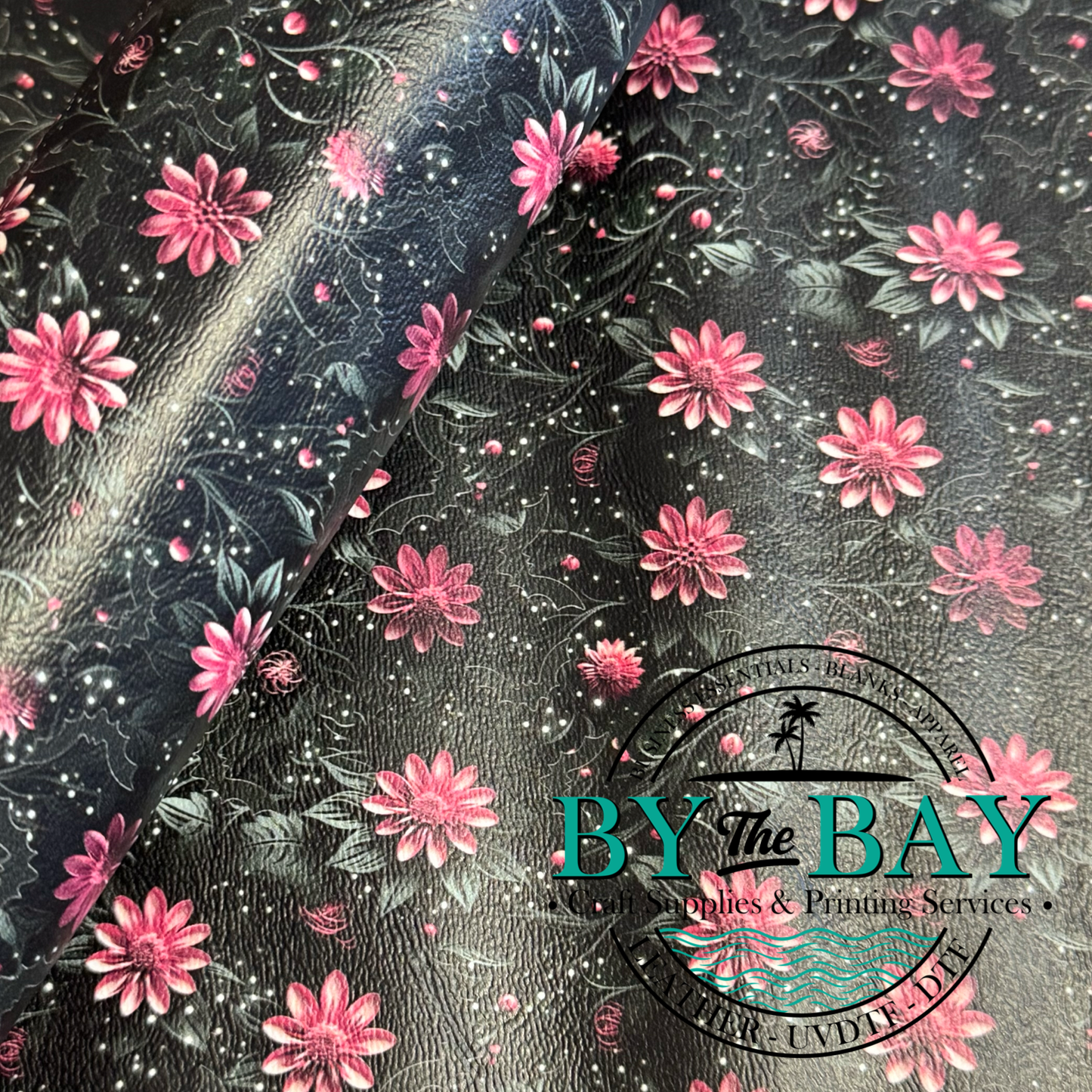 Bats & pink flowers 31cm roll