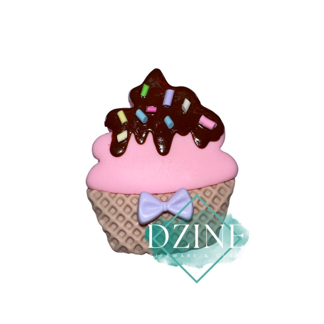 Pink sundae choc top (5.5cm)