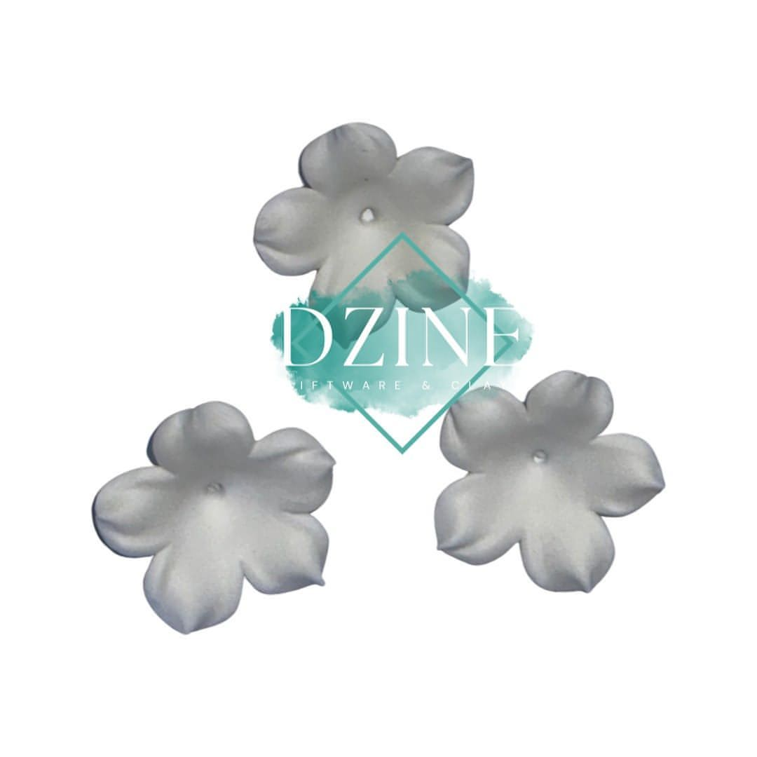 Small White Flower 3pk (2cm)