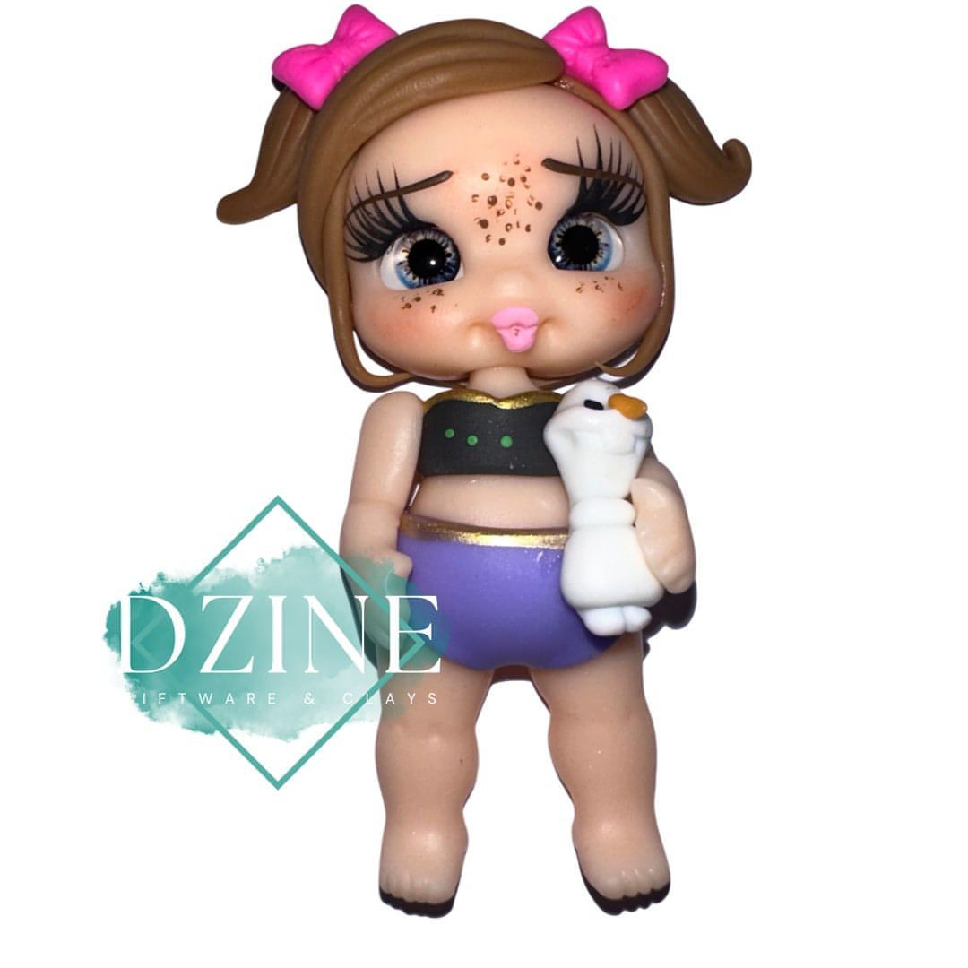 Snow princess brunette in bathers