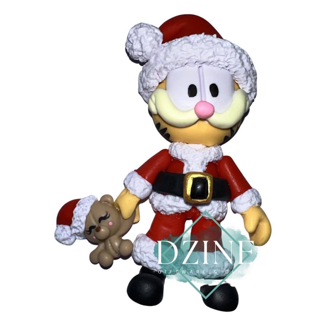 Christmas cat with bear