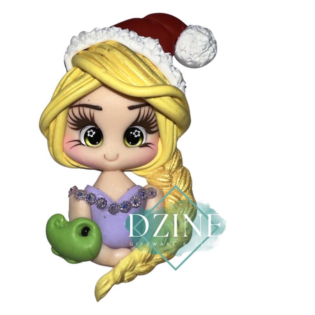 Christmas long haired princess portrait
