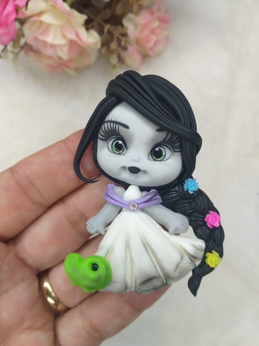 Zombie long haired princess