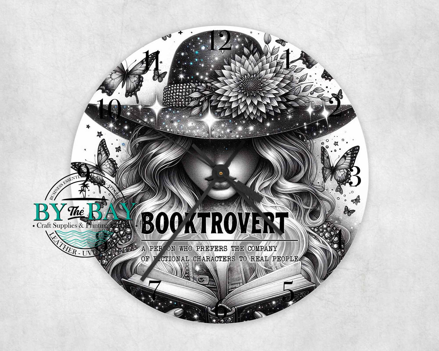 Booktrovert Clock