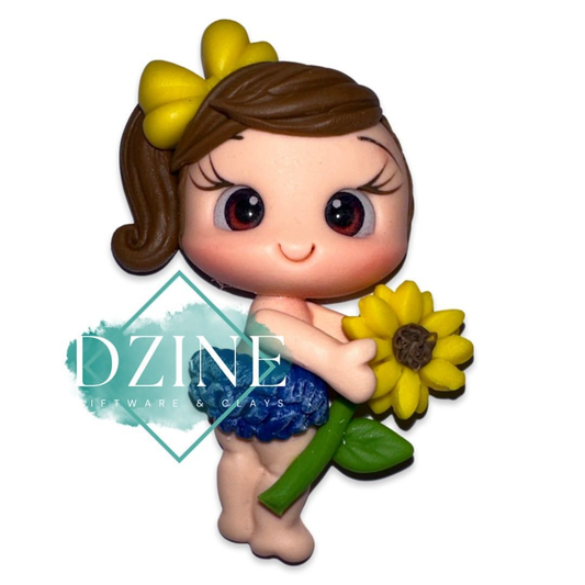Cute sunflower girl