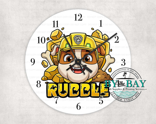 R Pup Yellow Clock