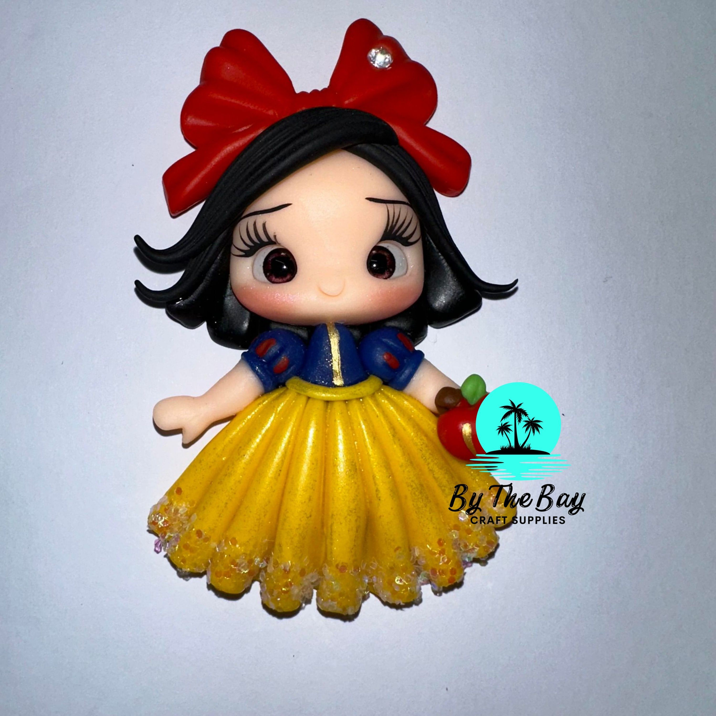 Apple Princess with bow and apple