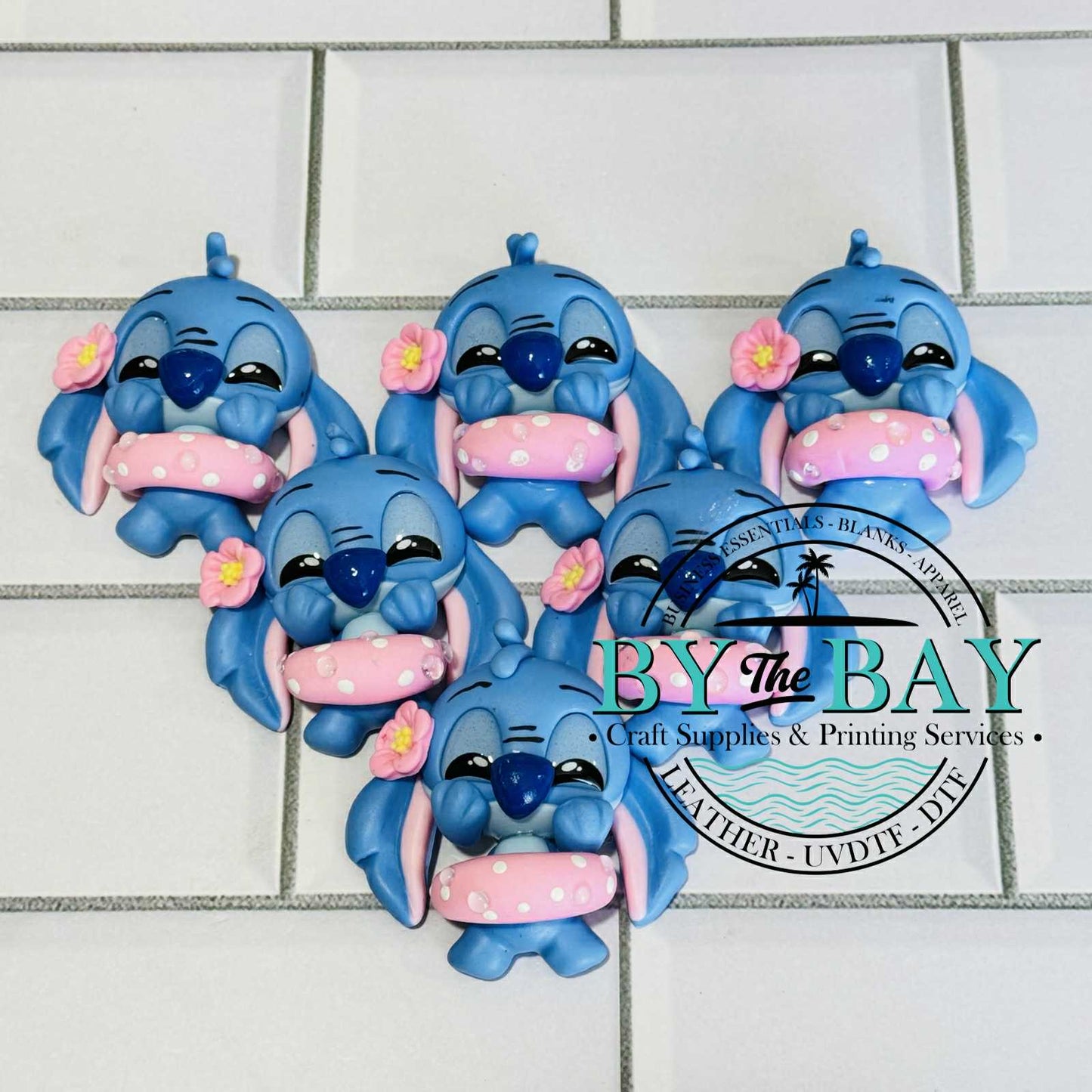 Alien Swim ring ears up/down (picked at random)