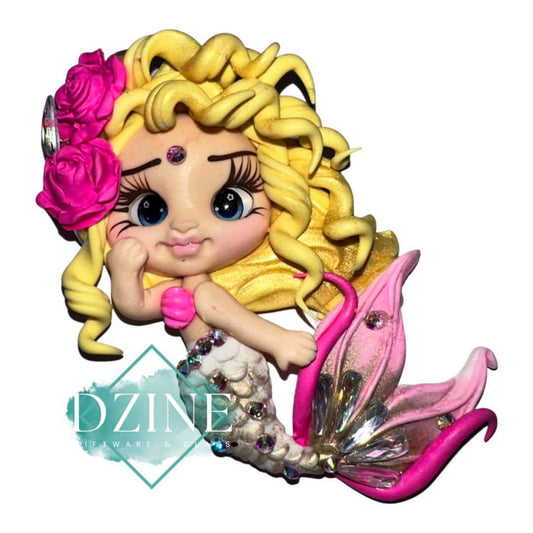 Hot pink mermaid by Leina