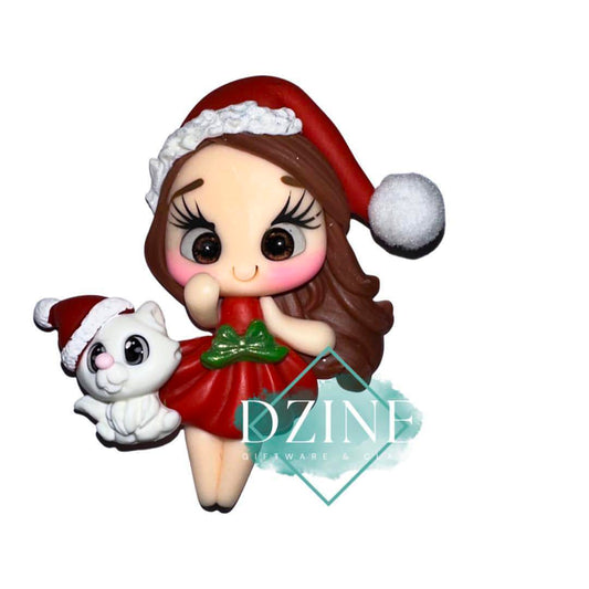 Christmas girl with kitten brown hair