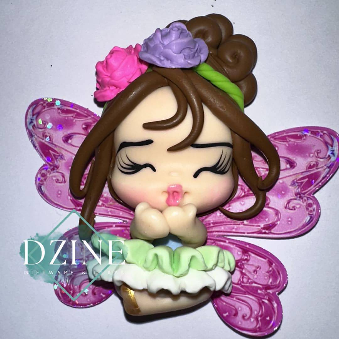 Fairy with green and white skirt